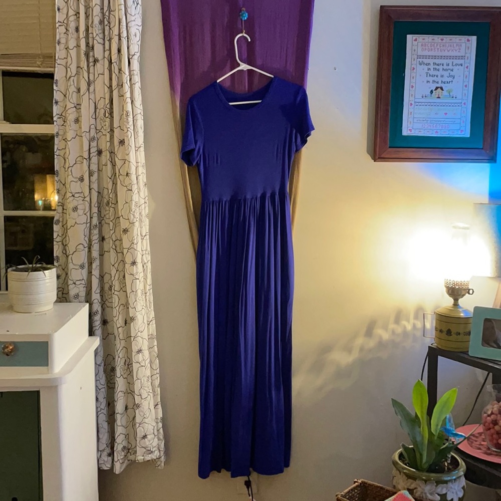 Maxi with POCKETS!